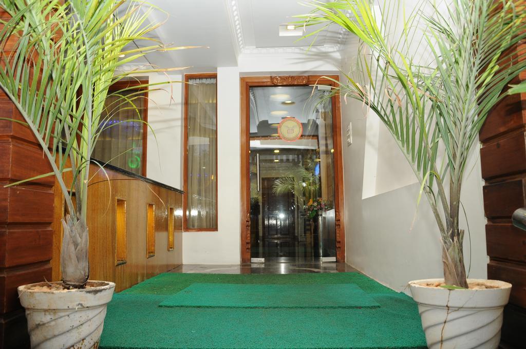 Sri Sarvesha Js Palace Temple View Tiruvannāmalai Εξωτερικό φωτογραφία
